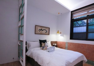 F101 Double room in Tainan, Minzu Road