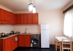 Four Brothers apartment 7