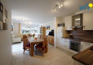 Four separate bedrooms, balcony and terrace with garden!