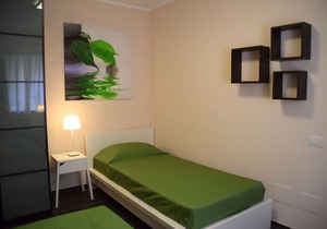 Furnished three-room apartment with terraces