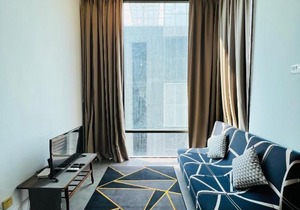 Furr Empire Damansara studio free netflix wifi