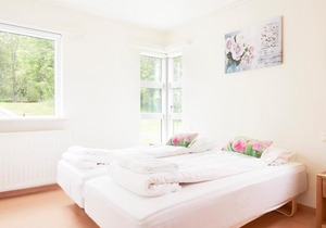 Golden Circle Apartments