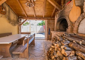 Gorgeous apartment in Kakma with WiFi