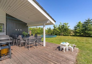 Gorgeous home in Ejstrupholm with WiFi
