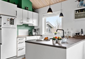 Gorgeous home in Tarm with kitchen