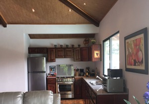Gorgeous One Bedroom Condo Overlooking Bajo Boquete, Sleeps 3 w/Balcony Views!