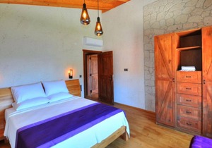 Gorgeous Villa with Private Pool and Jacuzzi in Fethiye
