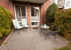 Graceful and latter day: This cute furnished ground floor suite of approximately