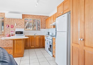 Grand Pacific 1 Unit 4 - First Floor