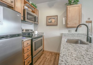 Great Location Mtn Views, Walk to Slopes