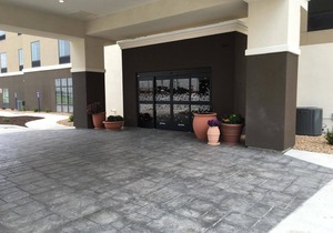 Hampton Inn McPherson