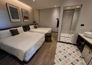 Hido Hostel II