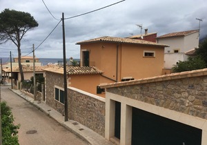 "Home in Tramuntana" totally natural area by the sea between mountains
