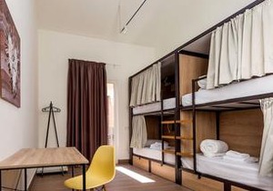 Hostel Nut