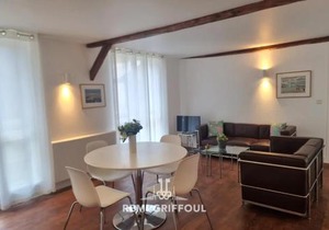 Hypolite 3 Beautiful Apartment 80 meters from the Port of Honfleur 4