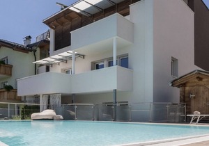 Holiday Apartment "Apartment Wieser 4" with Mountain View, Heated Pool & Wi-Fi