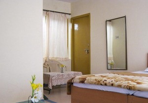 Janardan Resort Pangot, Nainital