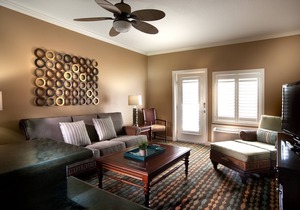 Kemah Boardwalk Inn
