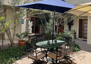King room in a beautiful, and well established country inn on14 forested acres.