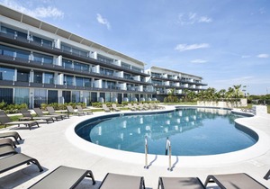 Laguna Palace Resort