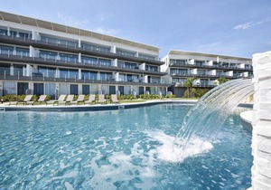 Laguna Palace Resort