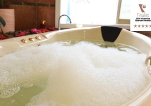 Lakeside Cottage Luxury B&B