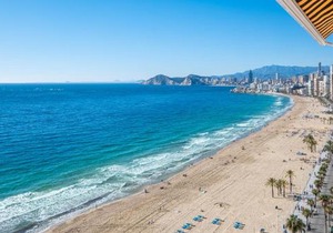 Las Damas 14-B Sea View Levante Beach