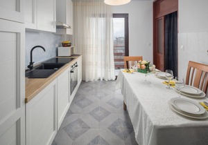 Lovely apartment in Kastelir with WiFi