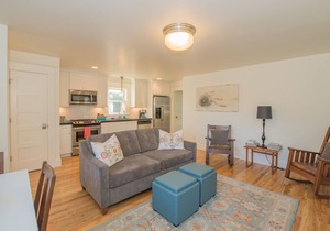 Lovely Apartment In The Heart Of Sellwood- Moreland