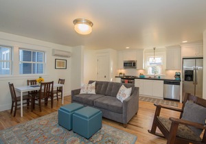 Lovely Apartment In The Heart Of Sellwood- Moreland