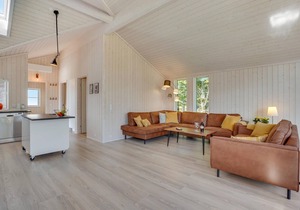 Lovely home in Skælskør with kitchen
