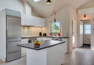 Lovely home in Skælskør with kitchen