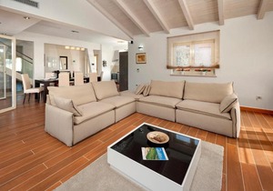 Luxury Villa S Domenica near Poreč with Pool, Wine Cellar and Billiard