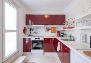 LZ Spacious One Bedroom Apartment in Top Centre by Flat Mаnager