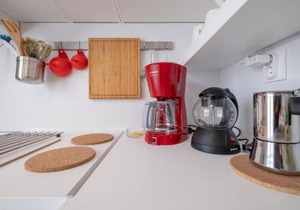 LZ Spacious One Bedroom Apartment in Top Centre by Flat Mаnager