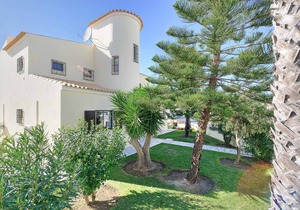 Magnificent Villa Simoes Guia