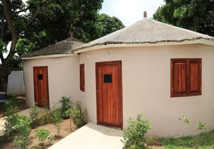 MANGO VILLAGE - A REAL TASTE OF AFRICA UNDER THE MANGO TREES