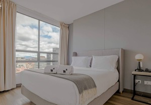 Modern 1BR in Luxury Building with Terrace in Chico