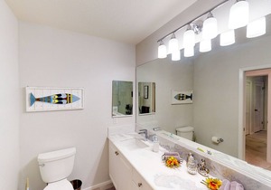 Modern, Highly Upgraded 2 Bed, 2 Bath Ground Floor Condo in Coconut Plantation at Ko Olina