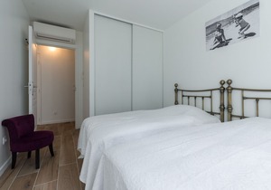 Modern spacious 3 Bed 2 Bath Apt in quiet residential area of Cannes walking distance to Croisette - 1769