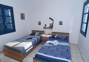Naxos is the Way Hyper-Ground floor apartment