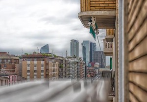 New & Bright Balcony Flat by Central Station