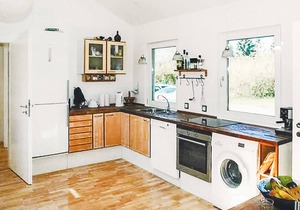 Nice home in Askø with WiFi