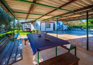 Nice Home In Liznjan With Wifi