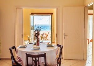 On the Beach - Akroyali Family Lodging