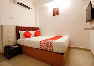 OYO 35487 Hotel Meena Grand