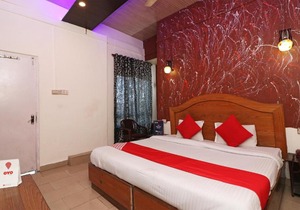 OYO 73851 Hotel Hyderabad Comfort Lakdikapul
