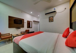 OYO Hotel Meredian Orchid Near Birla Mandir