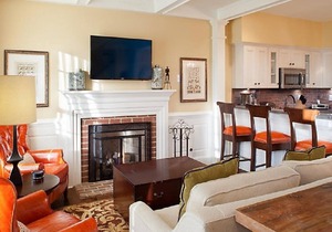 Parkside Williamsburg Resort -golf with friends or visit historic Williamsburg!
