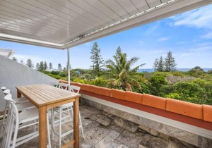 Peregian Beach Apartment
